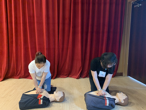 第一響應(yīng)人培訓(xùn)海麗講師現(xiàn)場指導(dǎo)