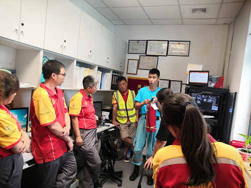 北京殼牌石油有限公司臨河里加油站消防培訓(xùn)