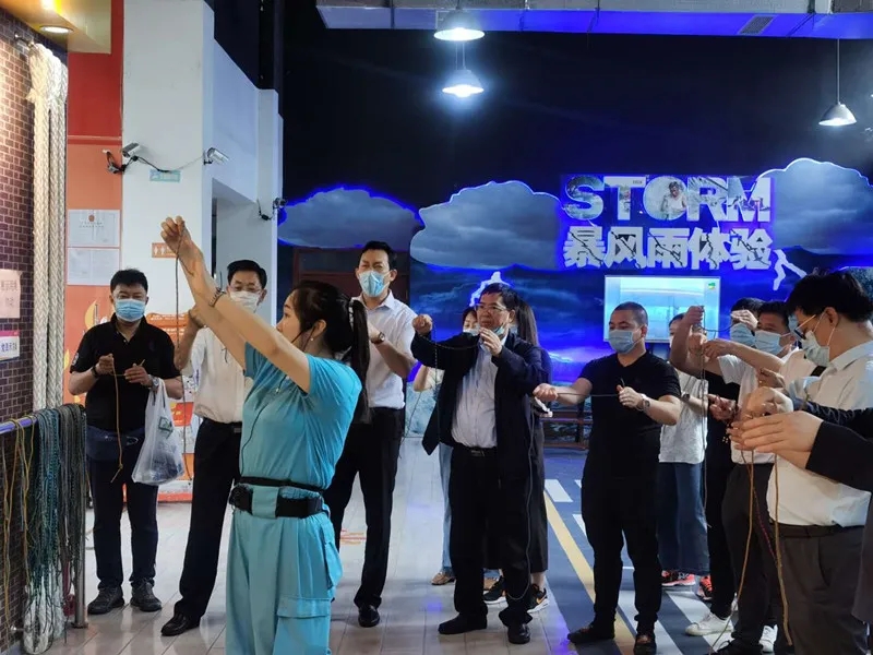 自編繩結(jié)扣體驗(yàn)