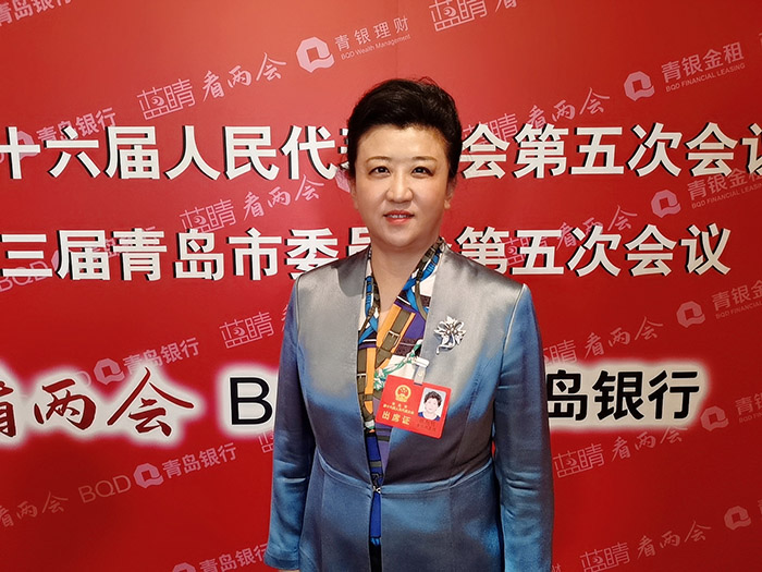 青島市人大代表，青島海麗雅集團(tuán)有限公司黨支部書記、董事長，青島市應(yīng)急管理協(xié)會會長張旭明